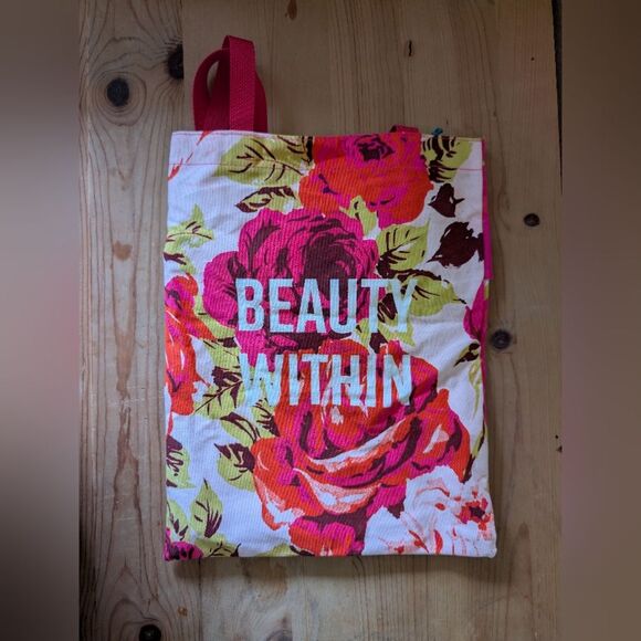 Margot Elena Beauty Within Tote Bag NWT 11" X 14" - Picture 1 of 2